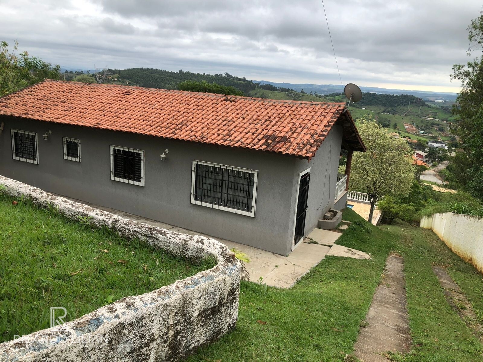 Fazenda à venda com 1 quarto, 1380m² - Foto 1