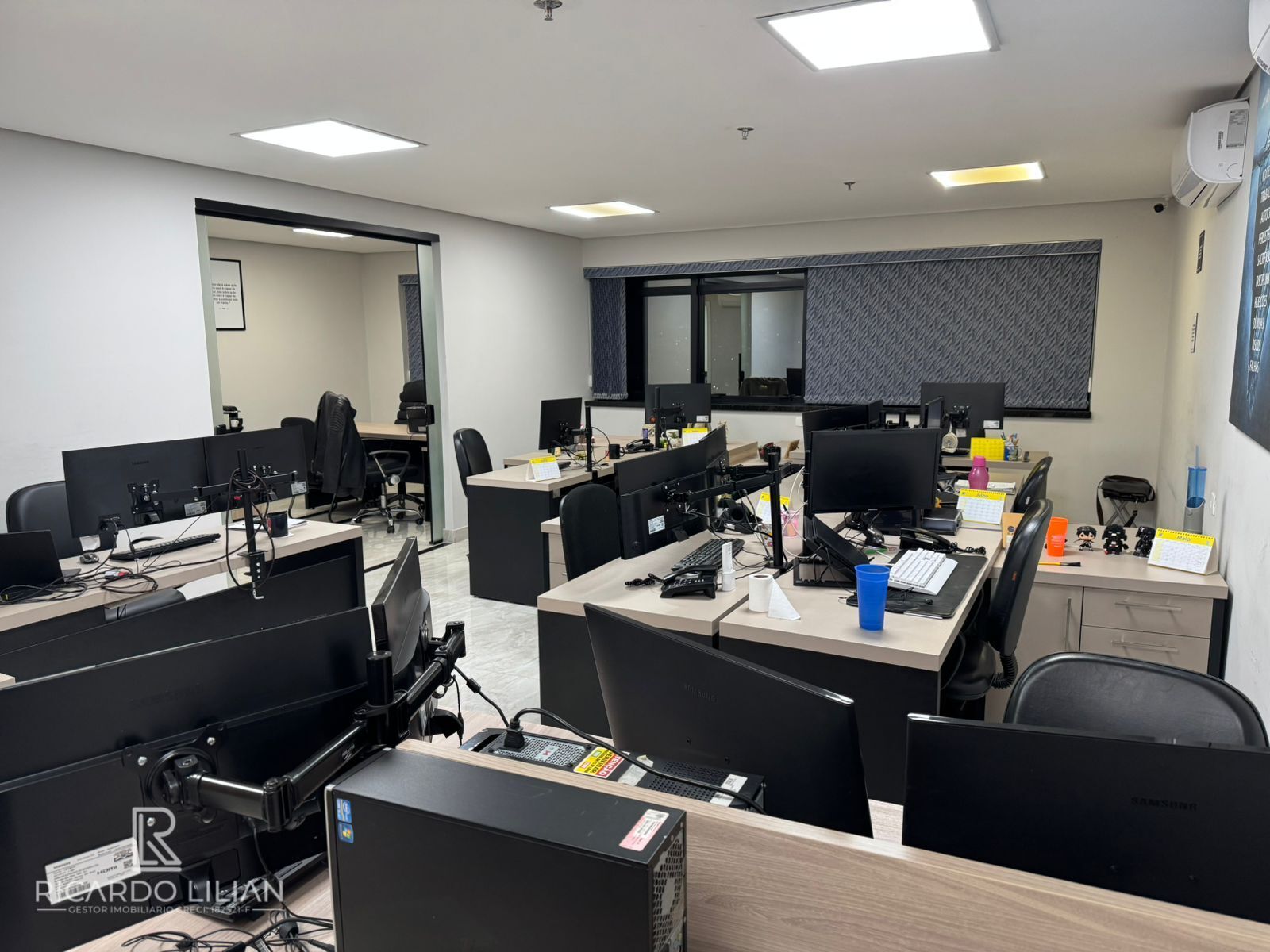 Conjunto Comercial-Sala à venda, 77m² - Foto 1