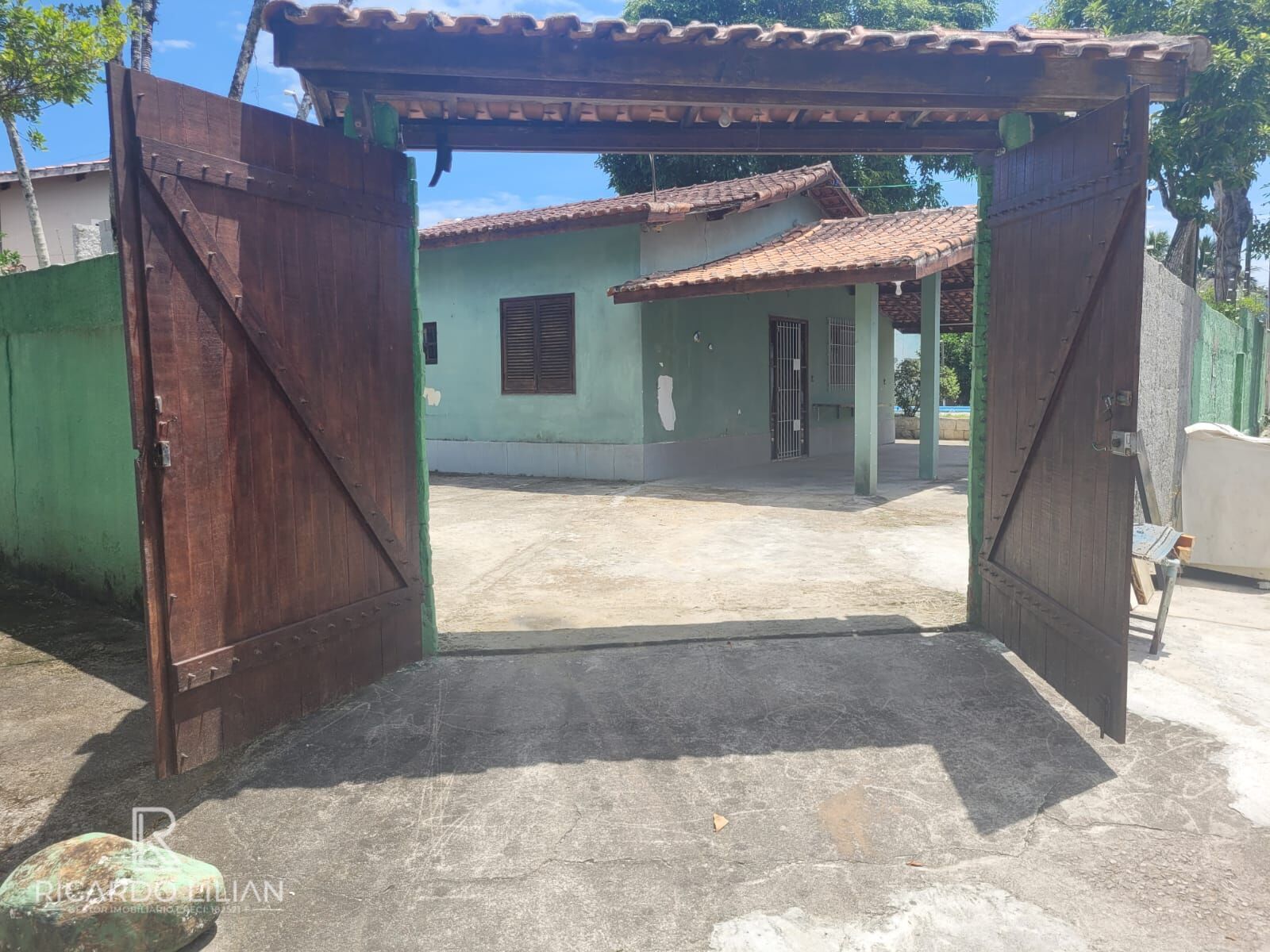 Casa, 3 quartos, 176 m² - Foto 1