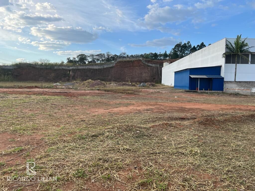 Terreno à venda, 14000m² - Foto 11