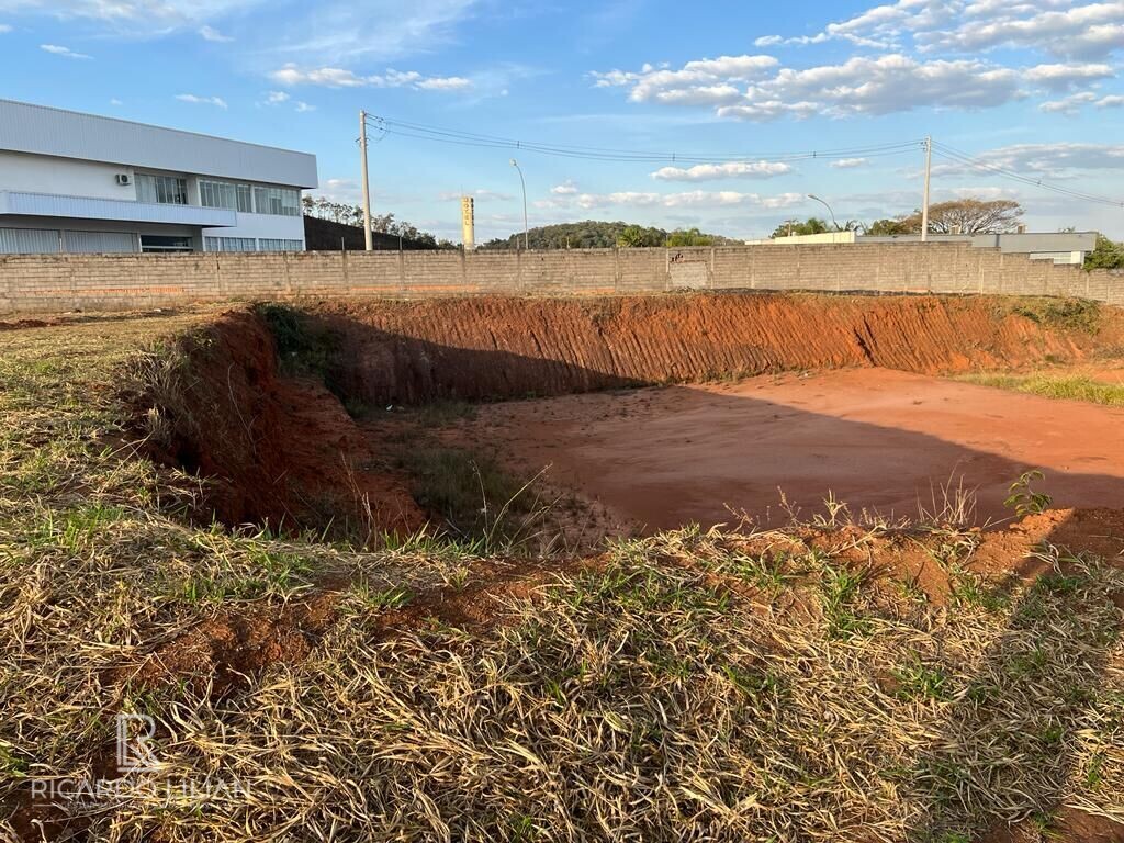 Terreno à venda, 14000m² - Foto 26