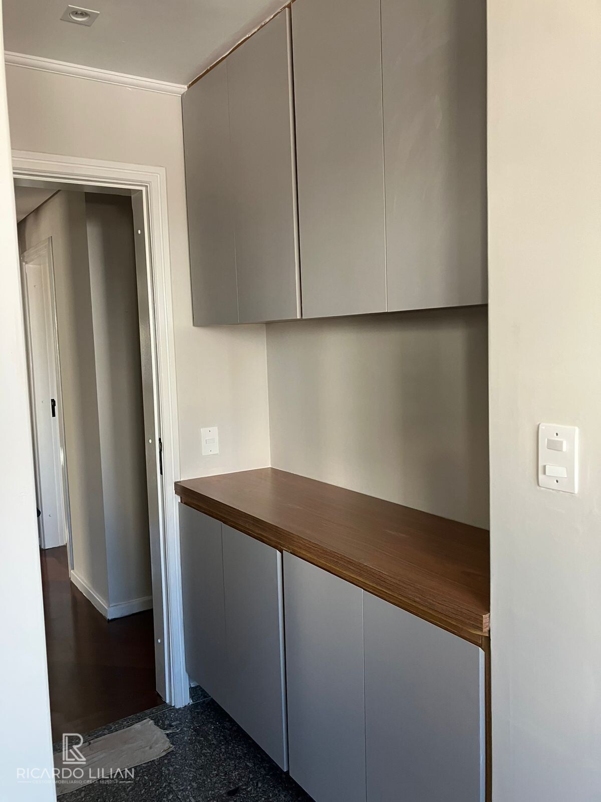 Apartamento à venda com 4 quartos, 159m² - Foto 12