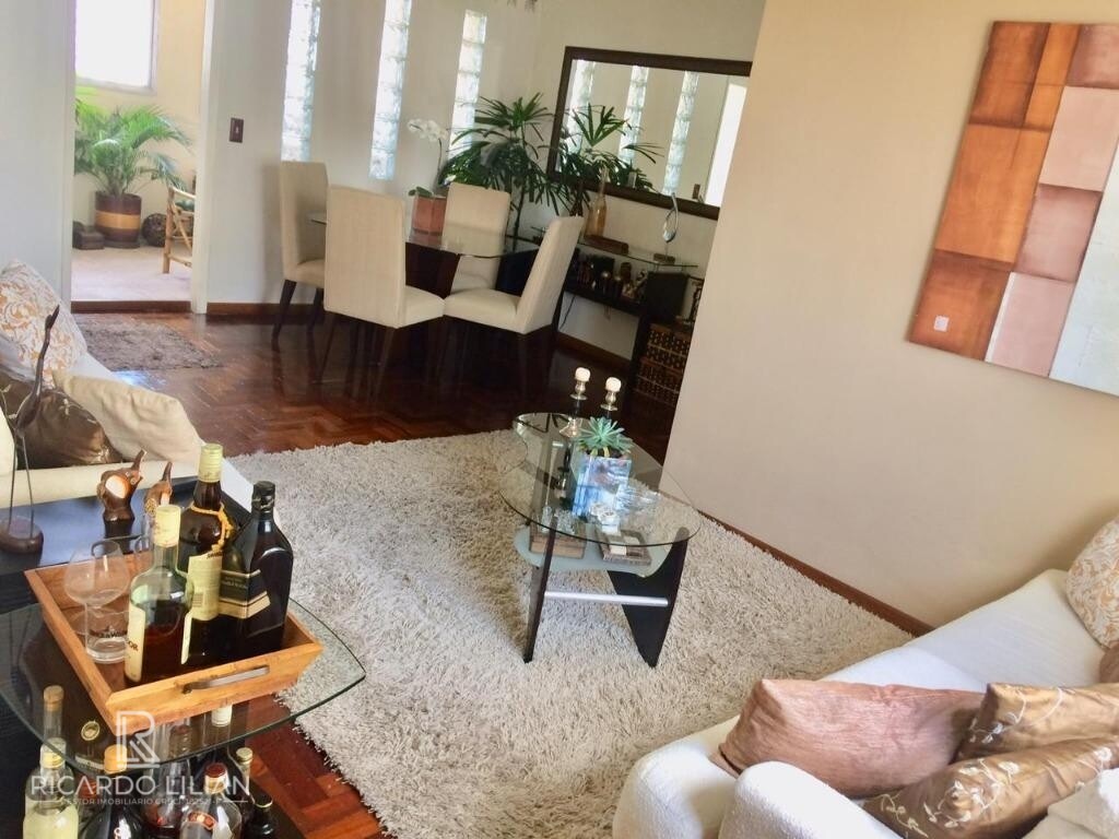 Apartamento à venda com 3 quartos, 107m² - Foto 1