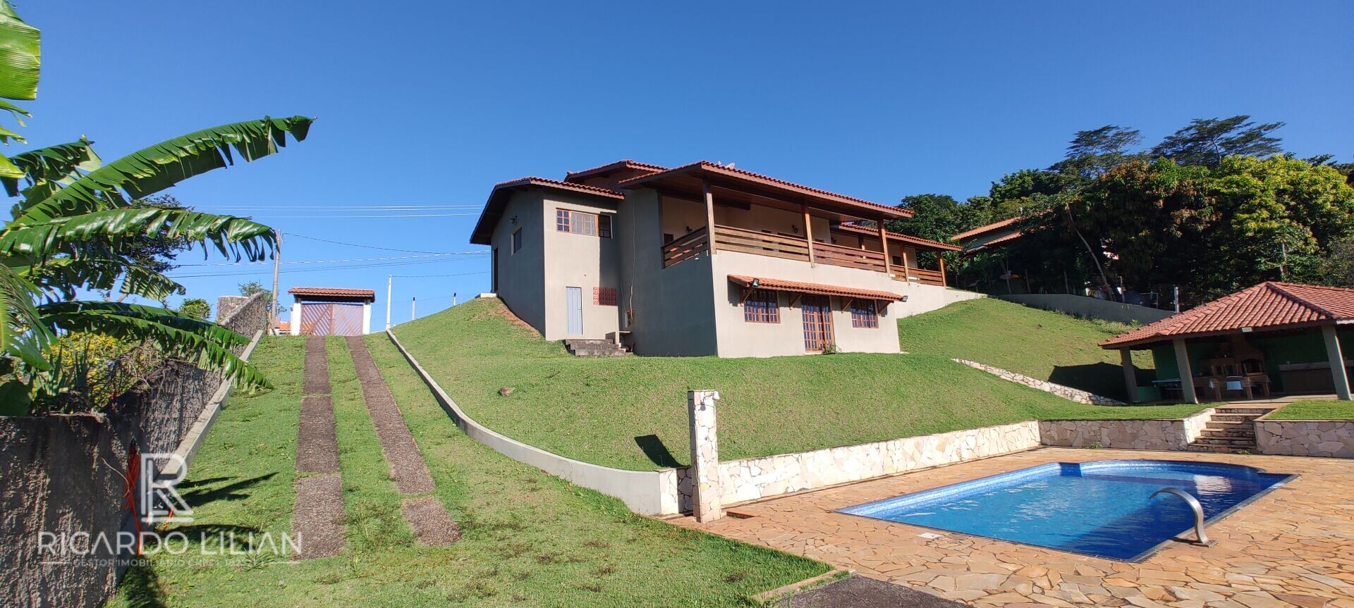 Casa à venda com 4 quartos, 348m² - Foto 6