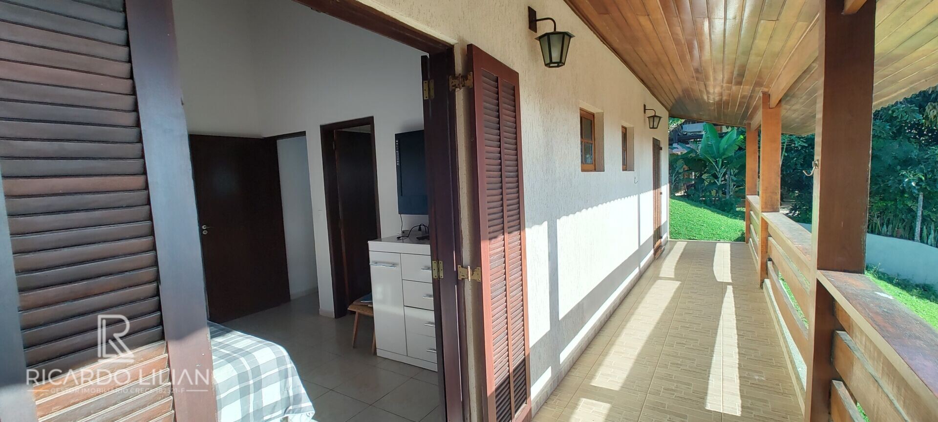 Casa à venda com 4 quartos, 348m² - Foto 21