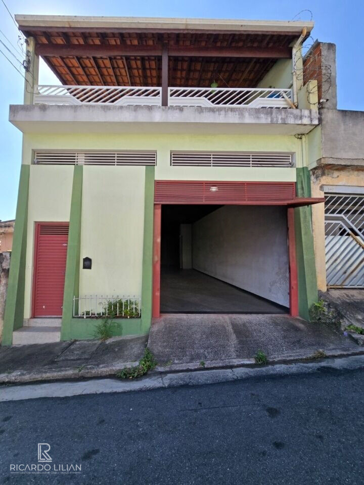Sobrado, 3 quartos, 400 m² - Foto 1