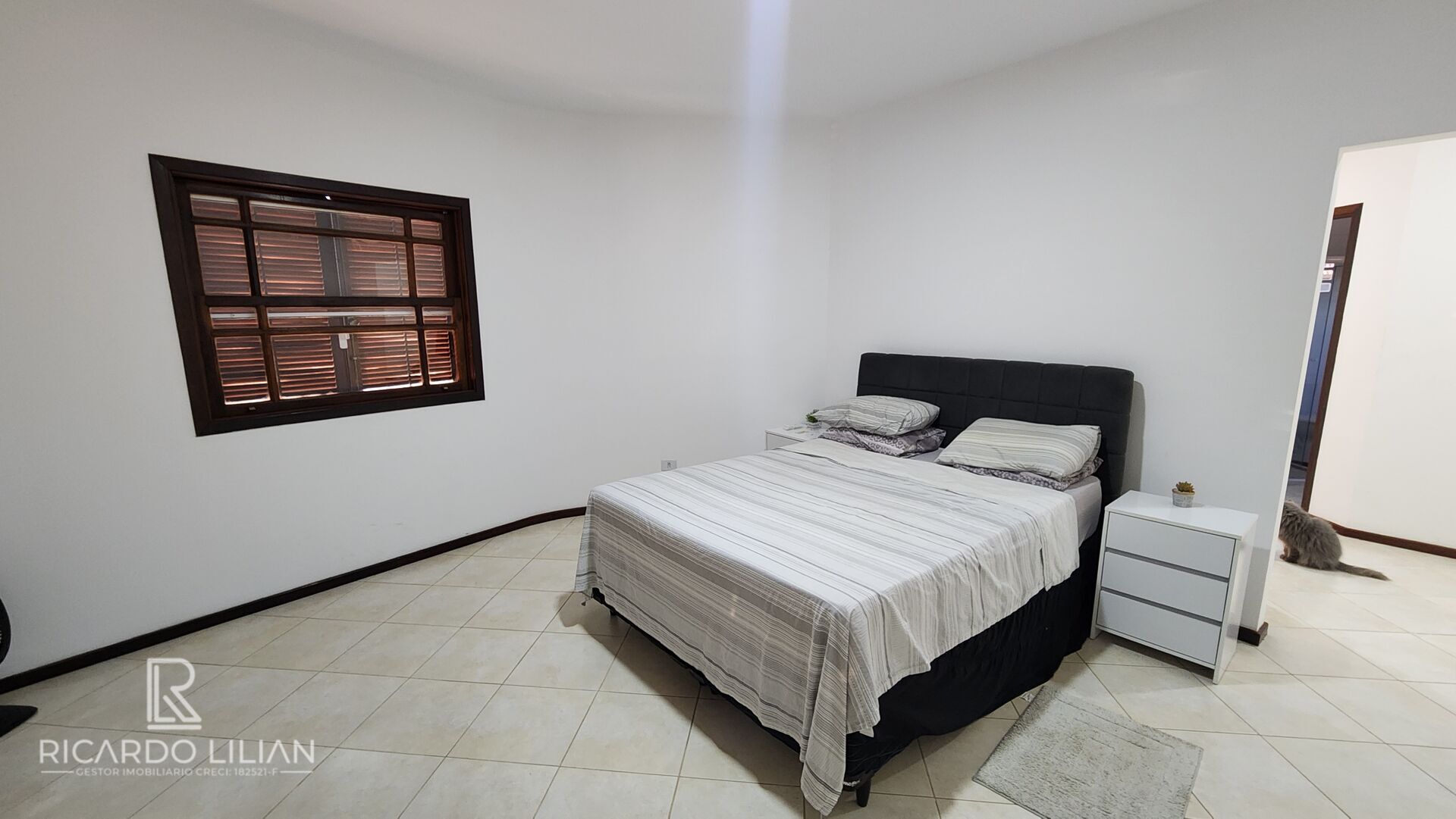 Chácara à venda com 5 quartos, 1741m² - Foto 20