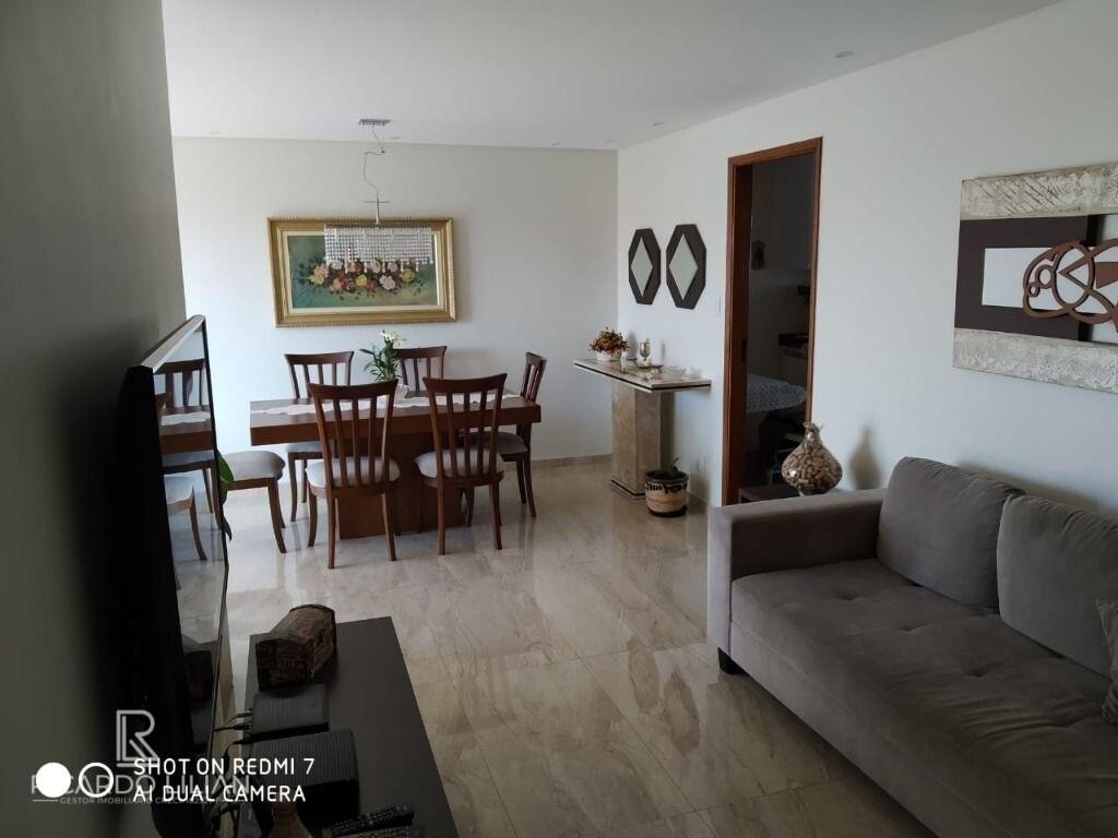 Apartamento à venda com 3 quartos, 120m² - Foto 2