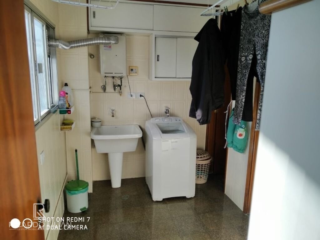 Apartamento à venda com 3 quartos, 120m² - Foto 22