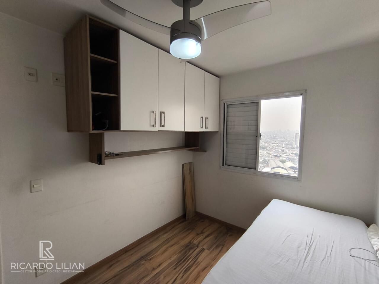 Apartamento à venda com 2 quartos, 49m² - Foto 15