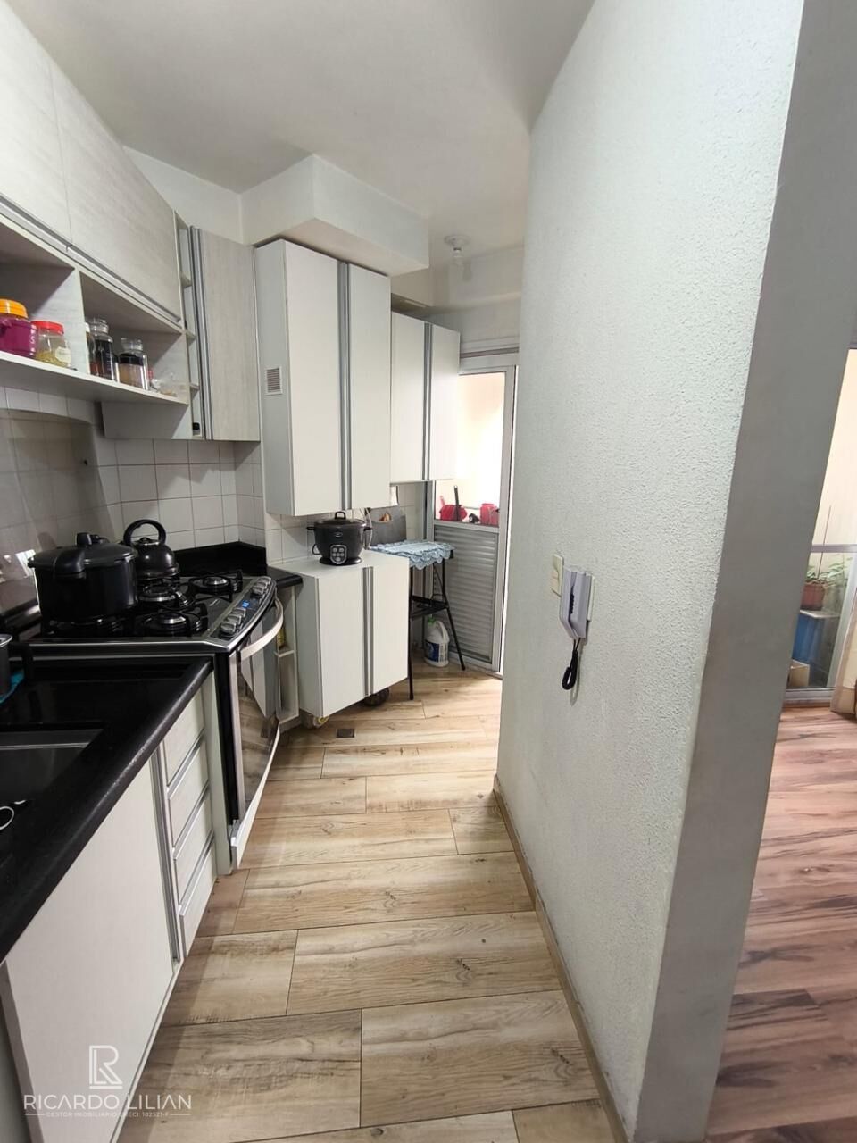 Apartamento à venda com 2 quartos, 49m² - Foto 4