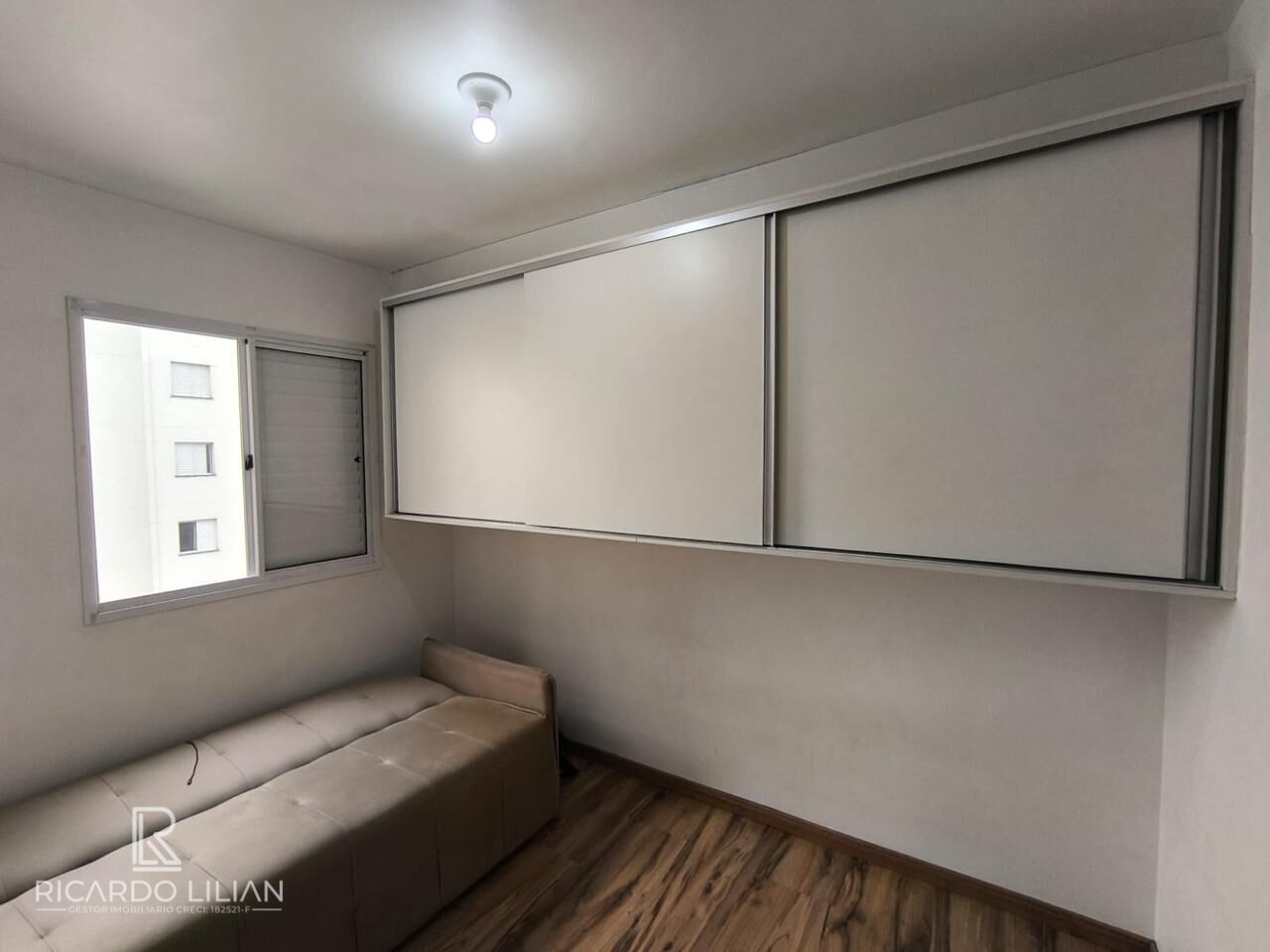 Apartamento à venda com 2 quartos, 49m² - Foto 13