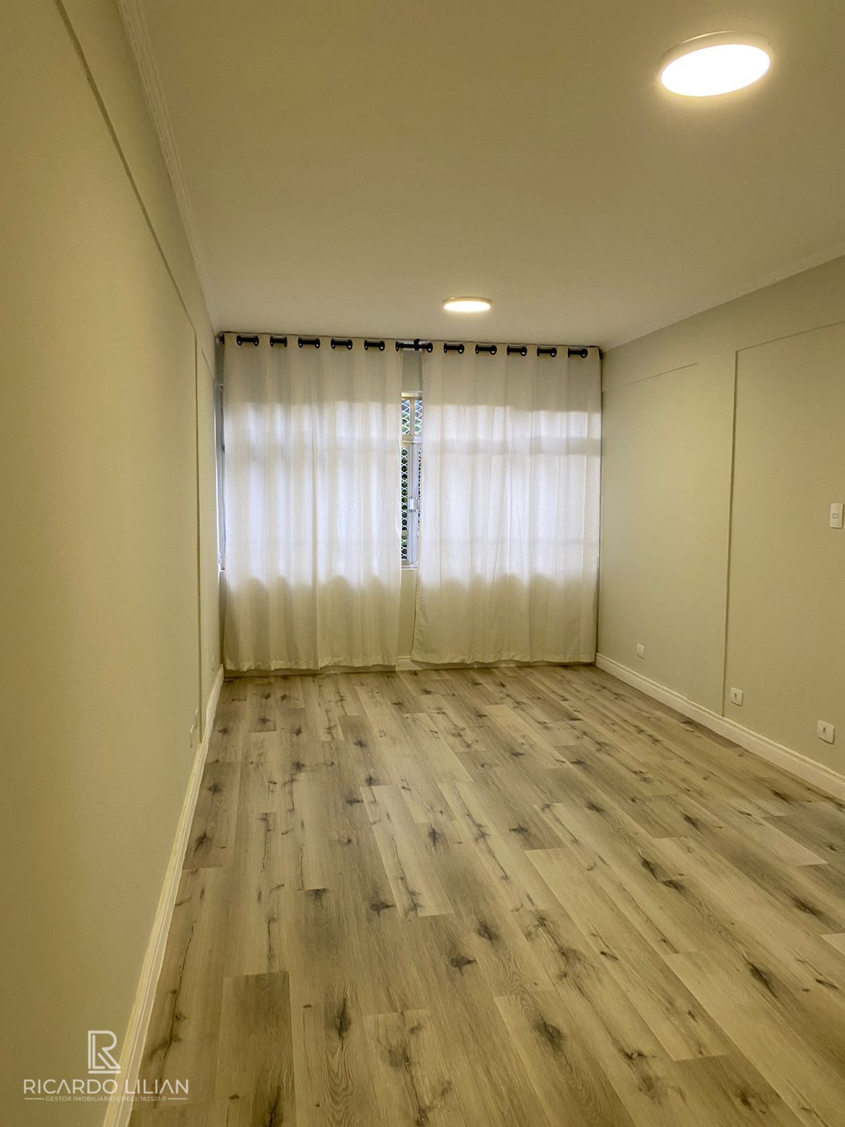 Apartamento à venda com 2 quartos, 62m² - Foto 10