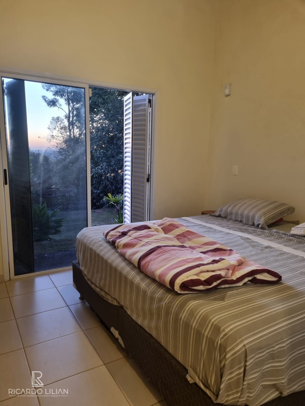 Chácara à venda com 4 quartos, 2000m² - Foto 30