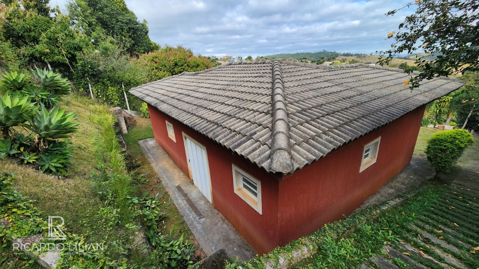 Chácara à venda com 4 quartos, 2000m² - Foto 3