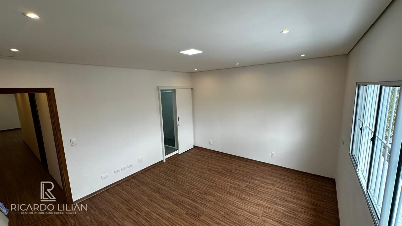 Apartamento à venda com 2 quartos, 72m² - Foto 3