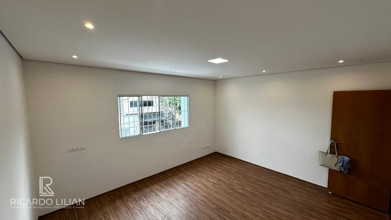 Apartamento à venda com 2 quartos, 72m² - Foto 4