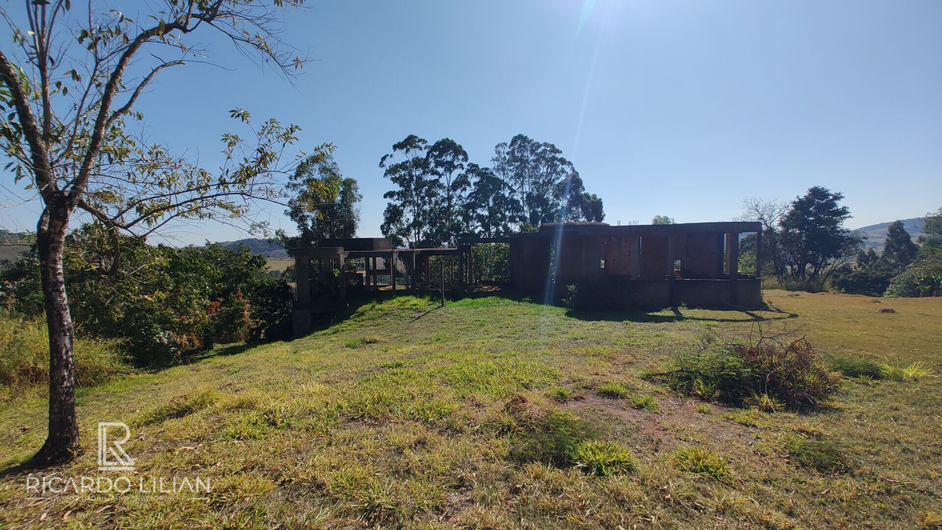 Fazenda à venda com 2 quartos, 22500m² - Foto 6