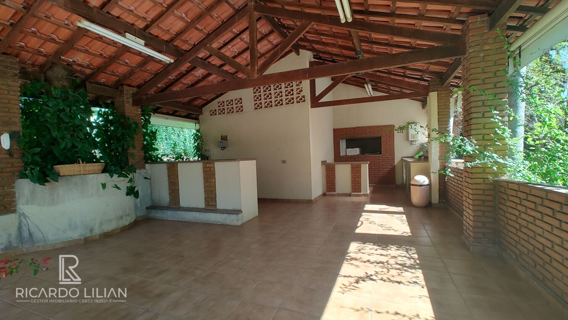 Fazenda à venda com 4 quartos, 68000m² - Foto 34