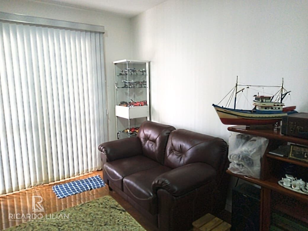 Apartamento à venda com 1 quarto, 38m² - Foto 4