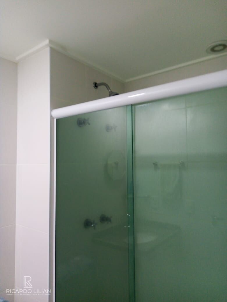 Apartamento à venda com 1 quarto, 38m² - Foto 12