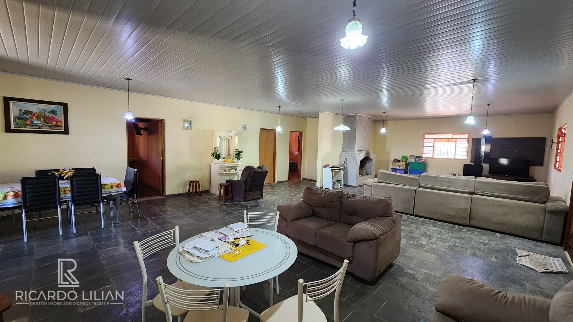 Chácara, 3 quartos, 1073 m² - Foto 1