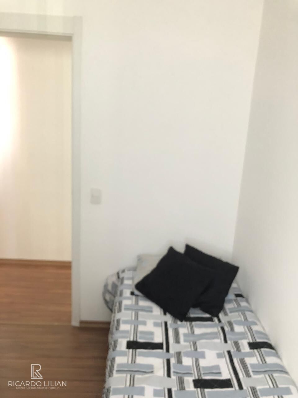 Apartamento à venda com 3 quartos, 62m² - Foto 13