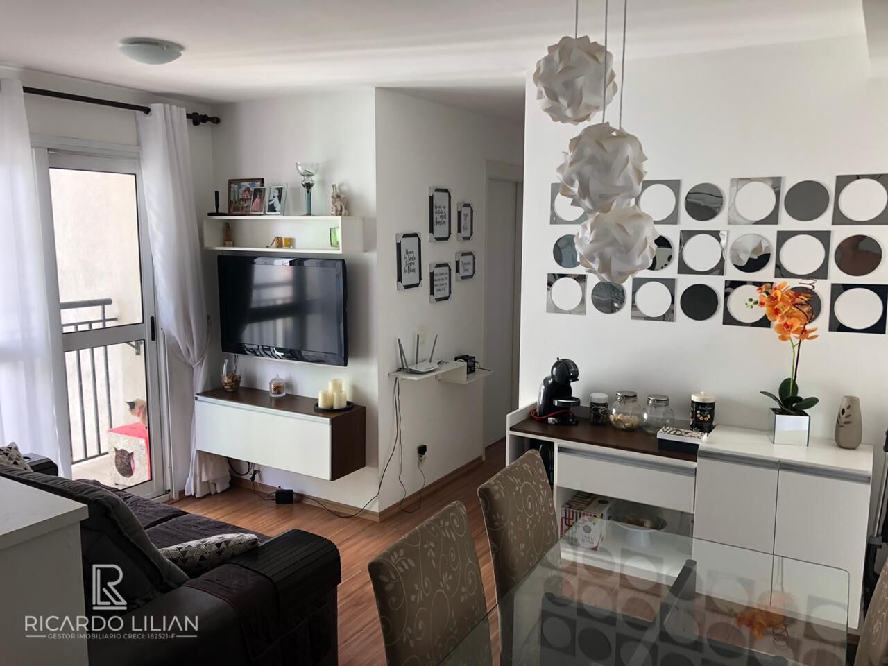 Apartamento à venda com 3 quartos, 62m² - Foto 1