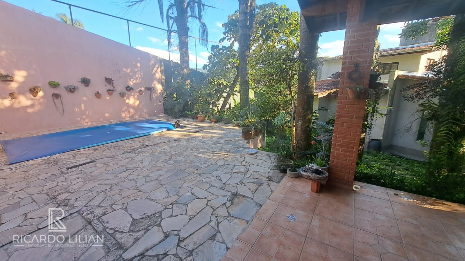 Sobrado à venda com 4 quartos, 347m² - Foto 13