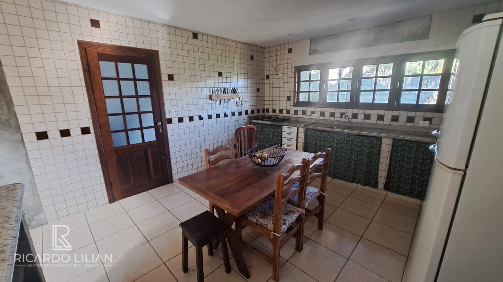 Sobrado à venda com 4 quartos, 347m² - Foto 31