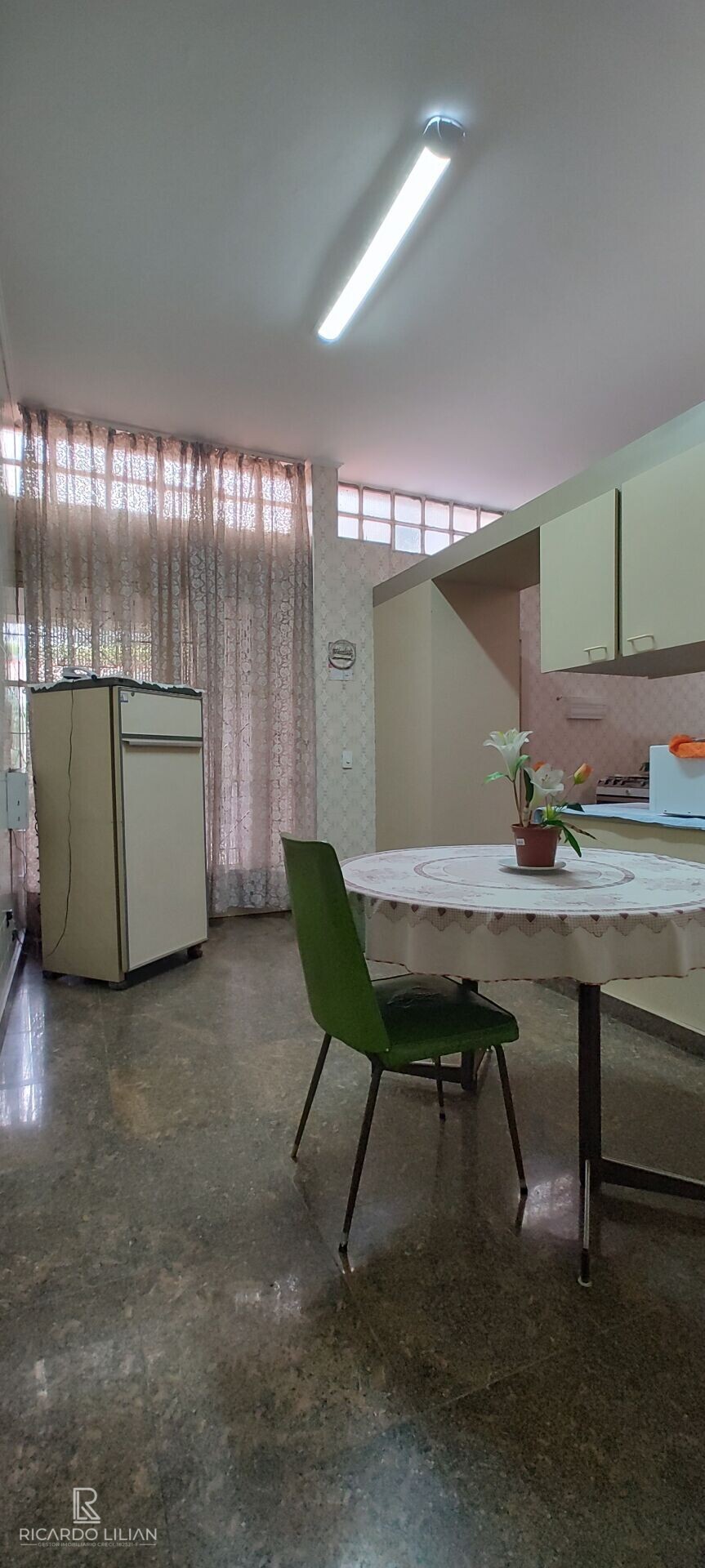 Sobrado à venda com 3 quartos, 280m² - Foto 49