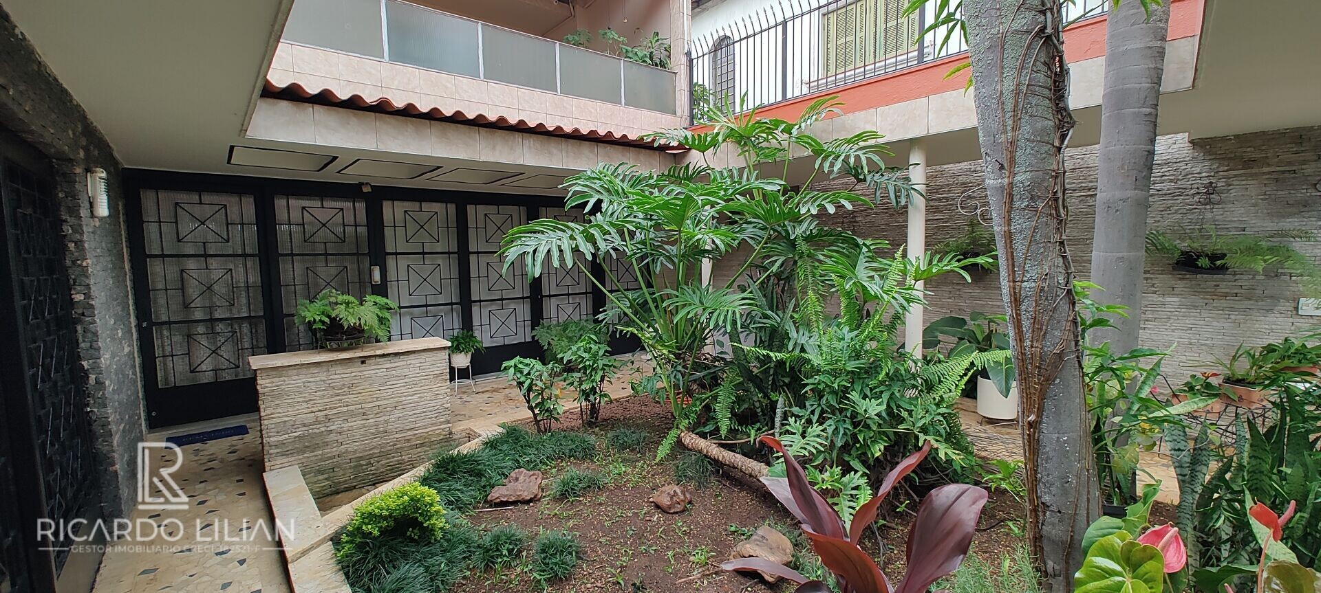 Sobrado à venda com 3 quartos, 280m² - Foto 42