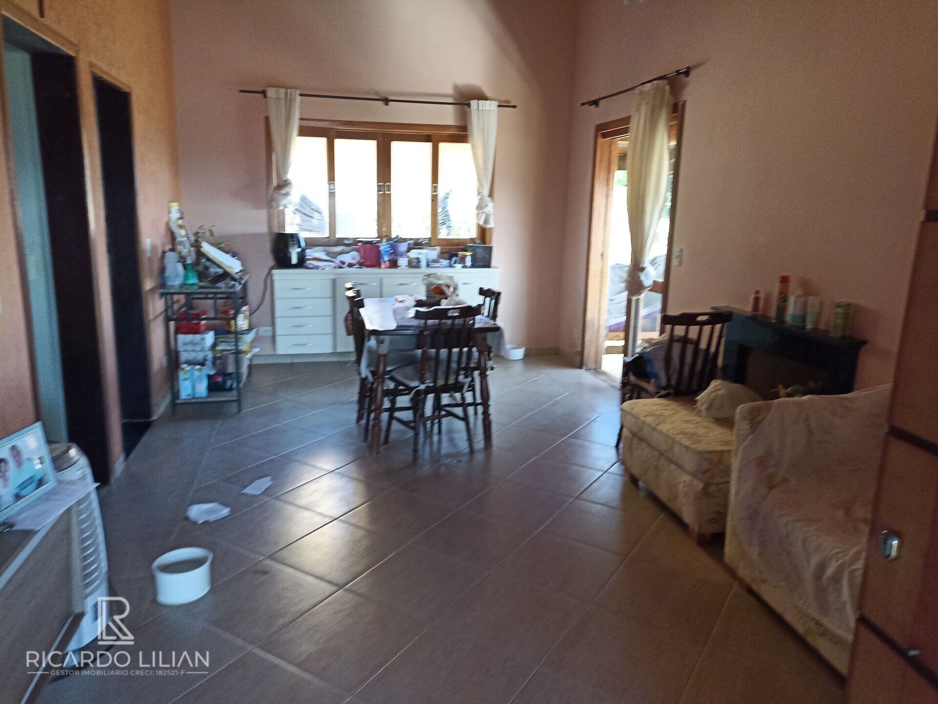 Casa à venda com 4 quartos, 250m² - Foto 45