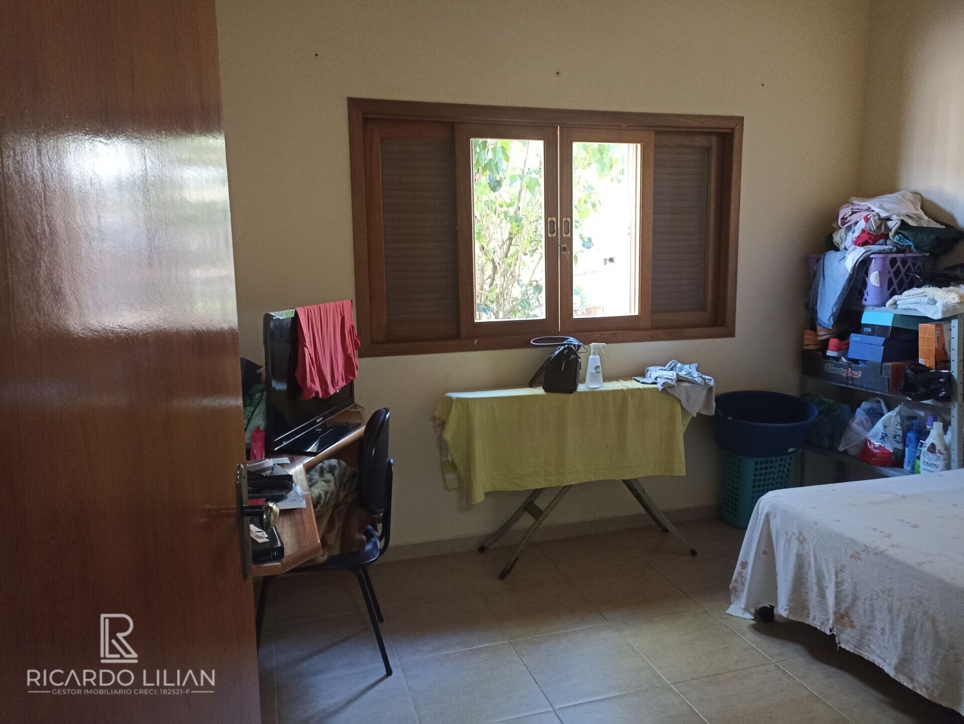 Casa à venda com 4 quartos, 250m² - Foto 16