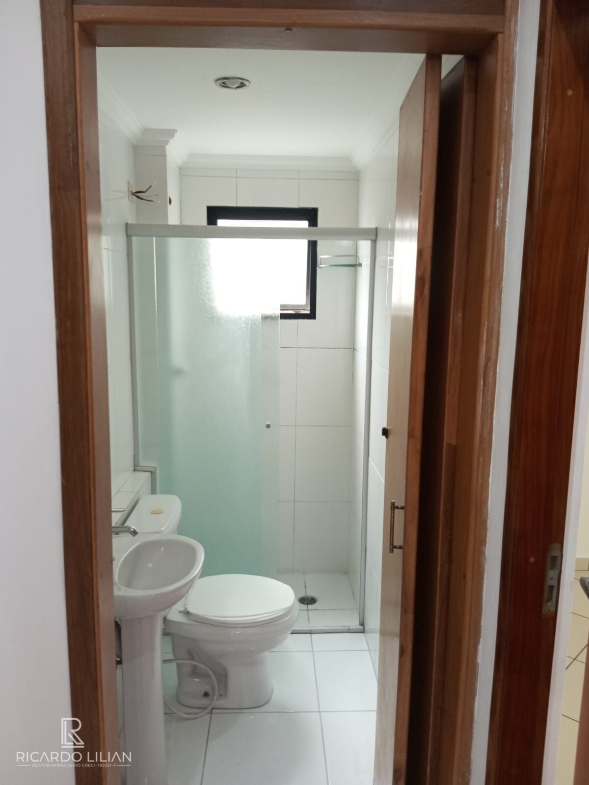 Apartamento à venda com 2 quartos, 64m² - Foto 13