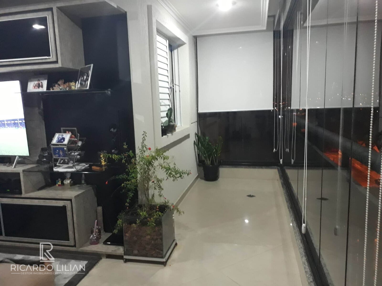 Apartamento à venda com 3 quartos, 92m² - Foto 17