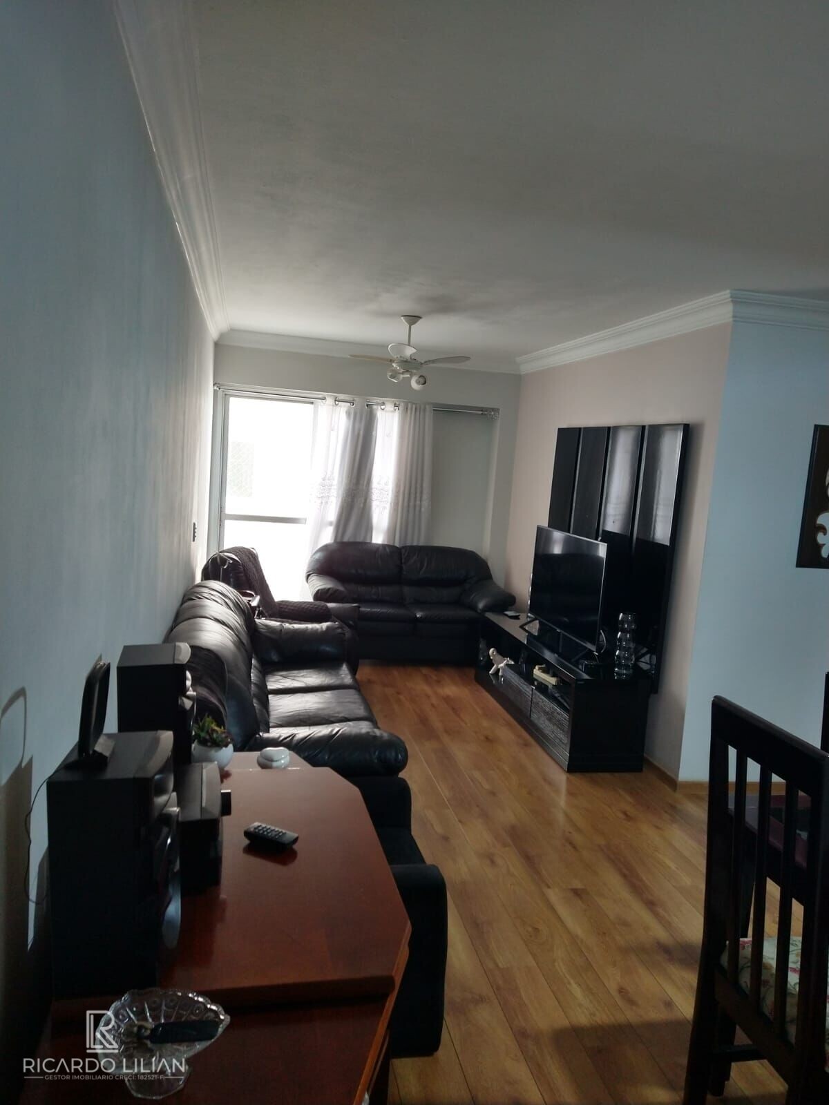 Apartamento à venda com 3 quartos, 87m² - Foto 2