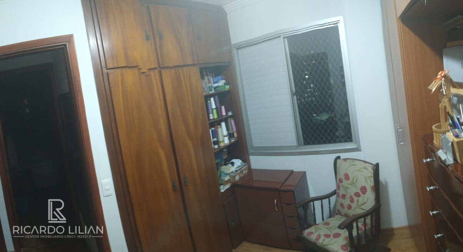 Apartamento à venda com 3 quartos, 87m² - Foto 18