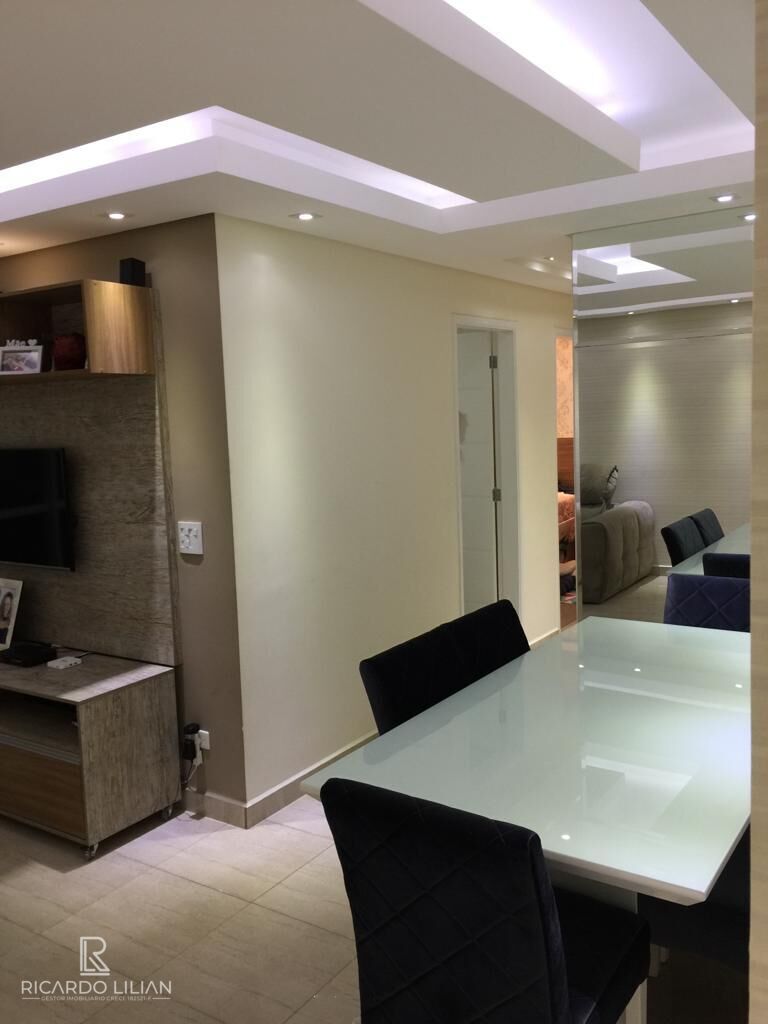 Apartamento à venda com 3 quartos, 65m² - Foto 4