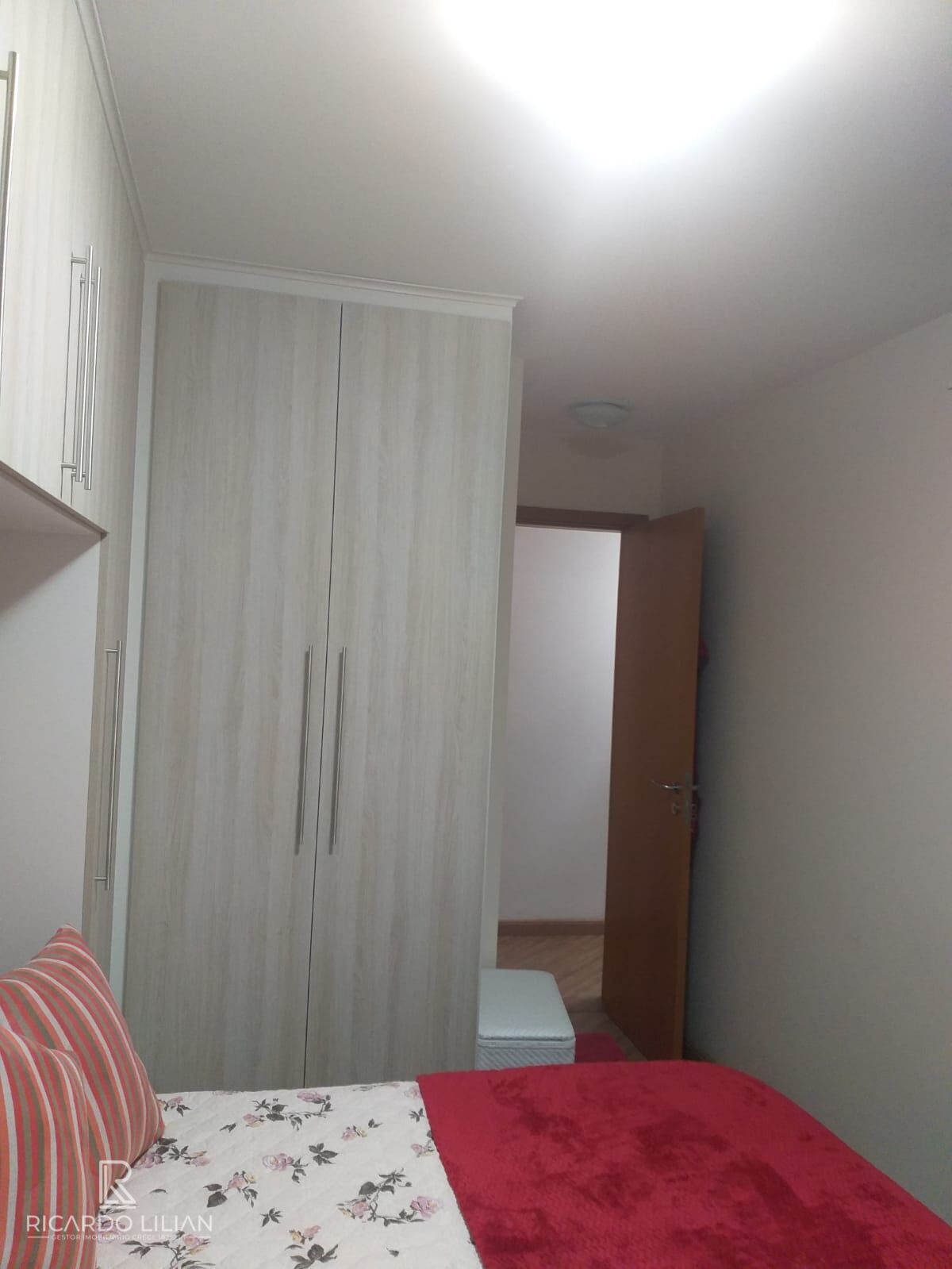 Apartamento à venda com 2 quartos, 55m² - Foto 11