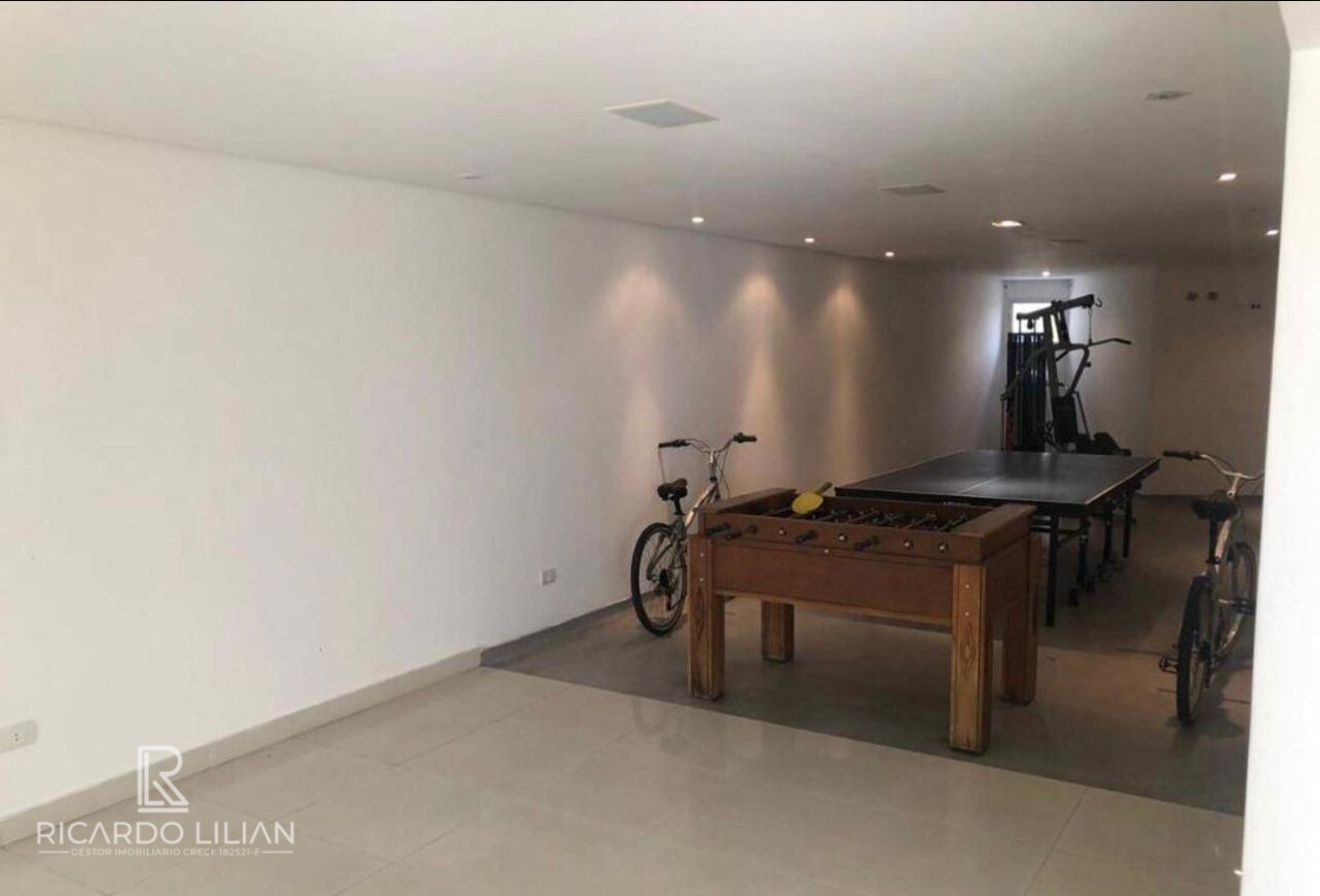 Casa à venda com 6 quartos, 2130m² - Foto 18