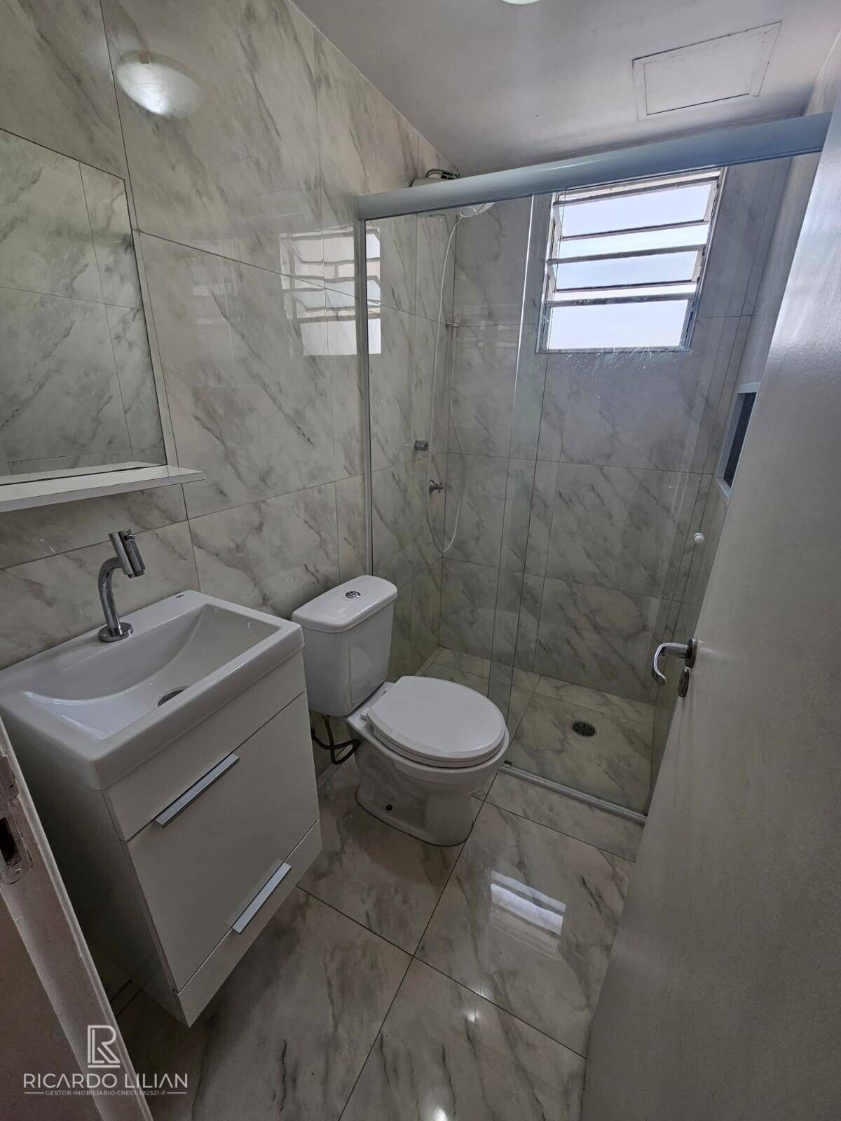 Apartamento à venda com 2 quartos, 47m² - Foto 11