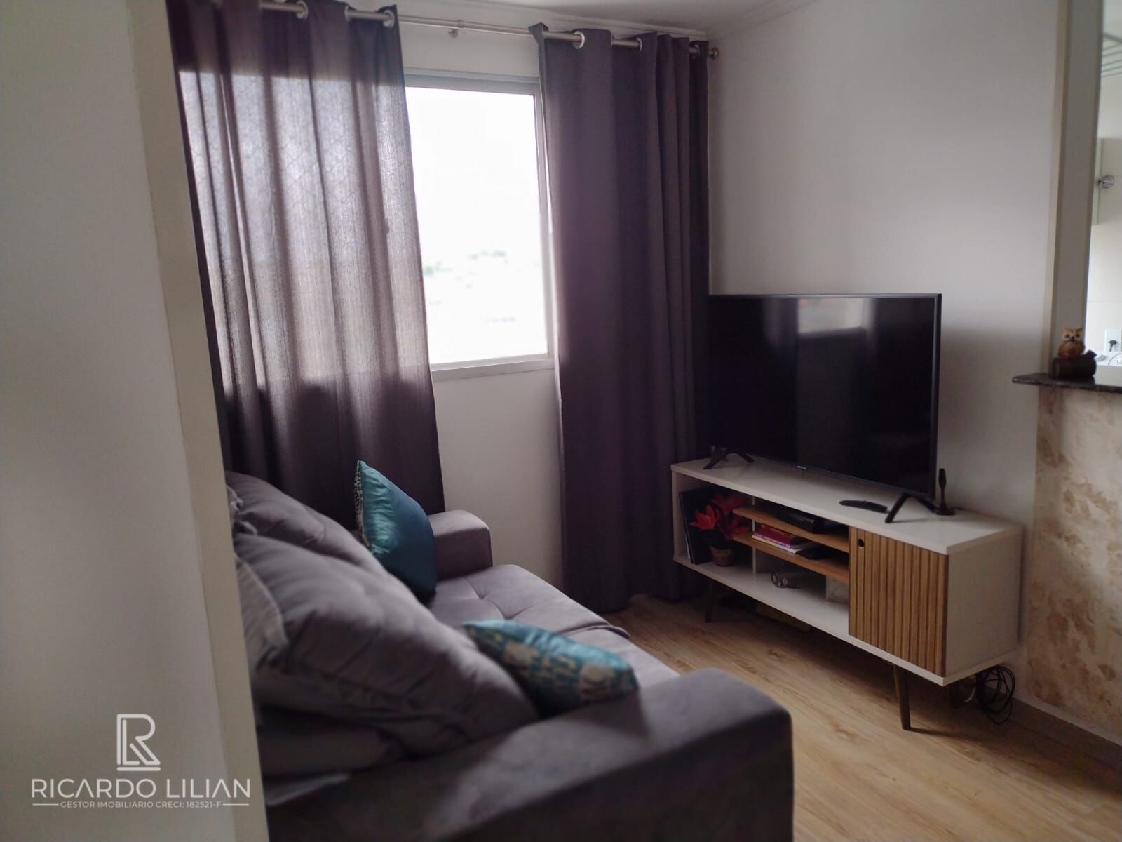 Apartamento à venda com 2 quartos, 47m² - Foto 3