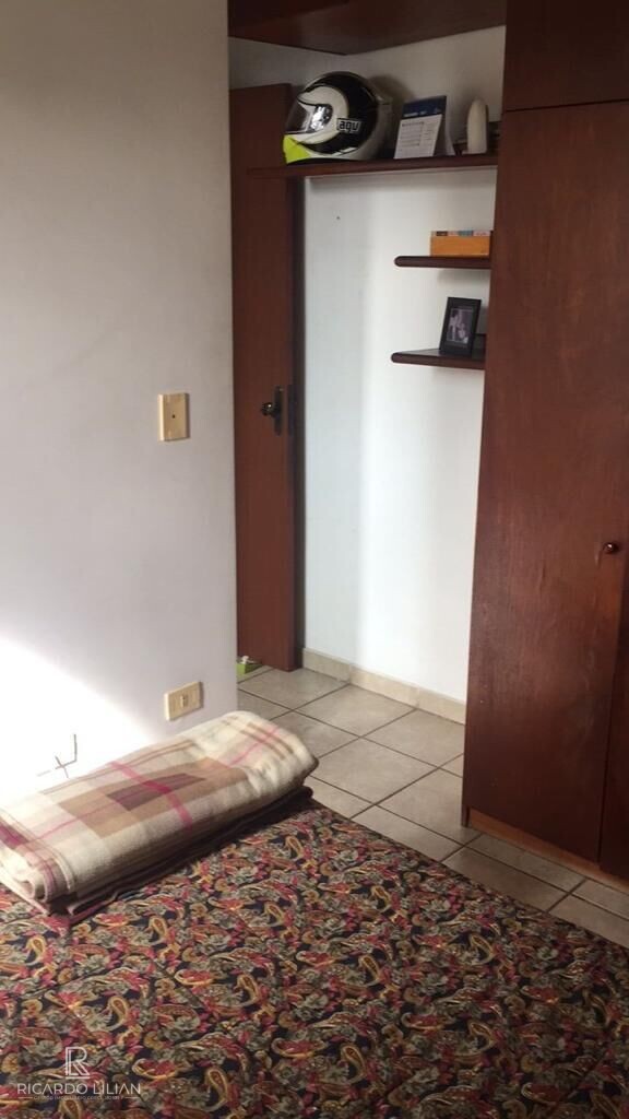 Apartamento à venda com 3 quartos, 75m² - Foto 10