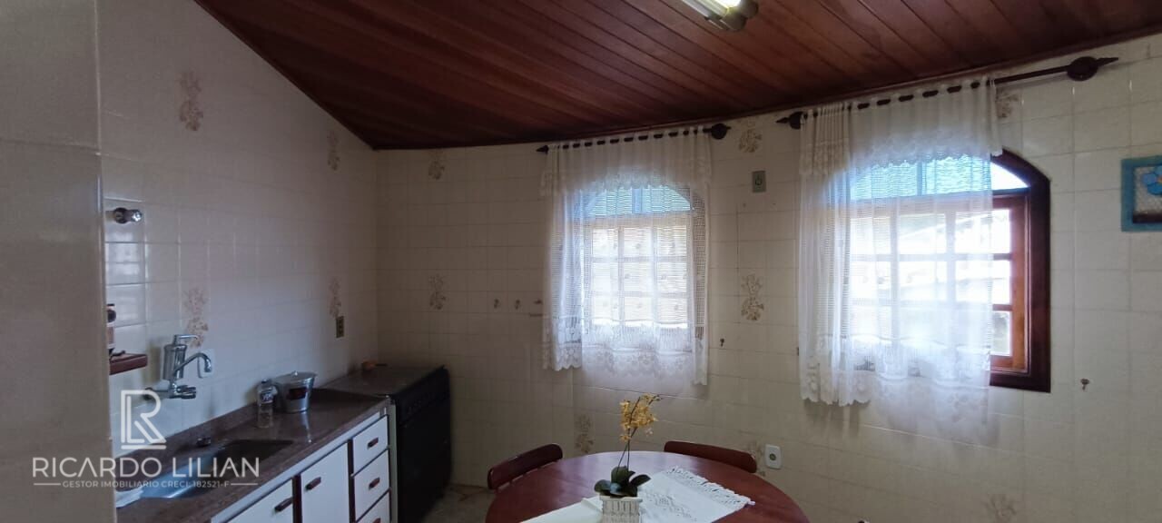 Casa de Condomínio à venda com 3 quartos, 159m² - Foto 18