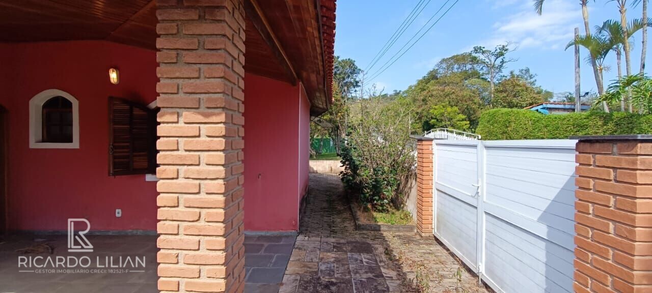 Casa de Condomínio à venda com 3 quartos, 159m² - Foto 3