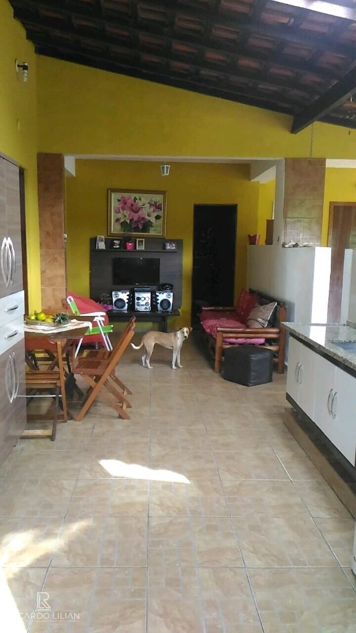 Casa à venda com 4 quartos, 180m² - Foto 34