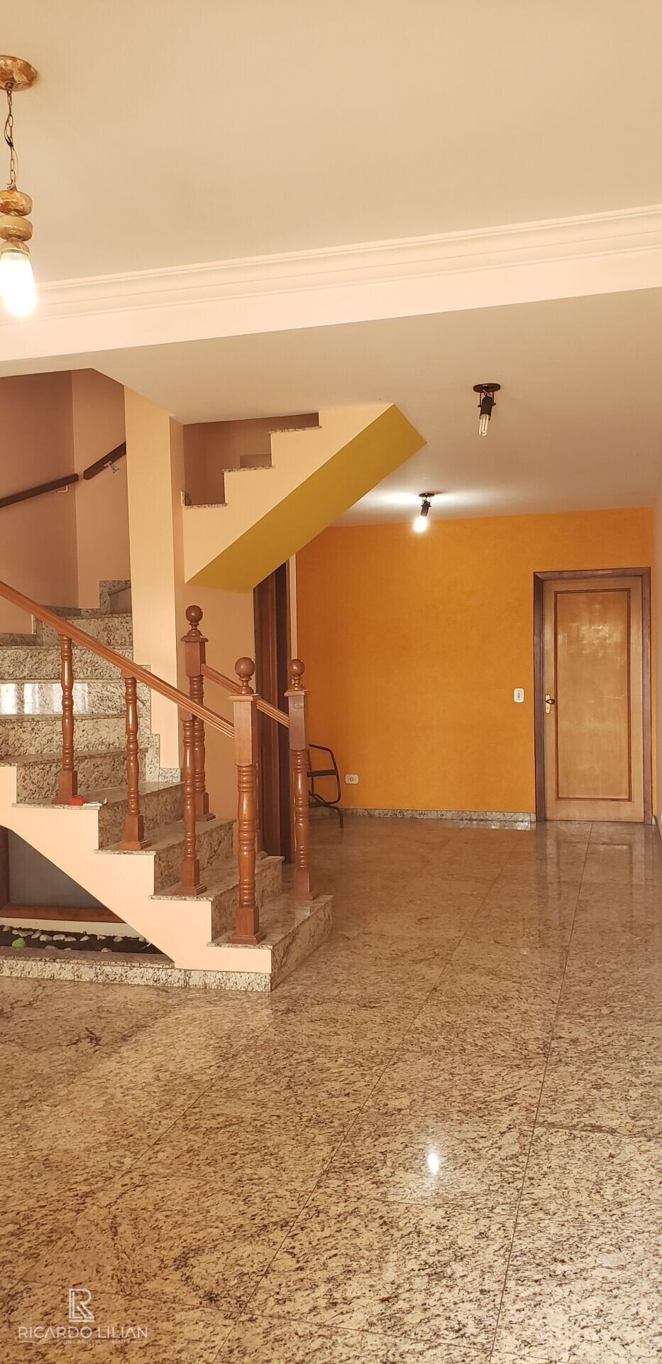 Sobrado à venda com 3 quartos, 94m² - Foto 21