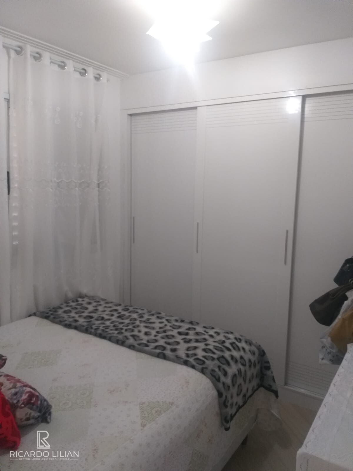 Apartamento à venda com 2 quartos, 48m² - Foto 5