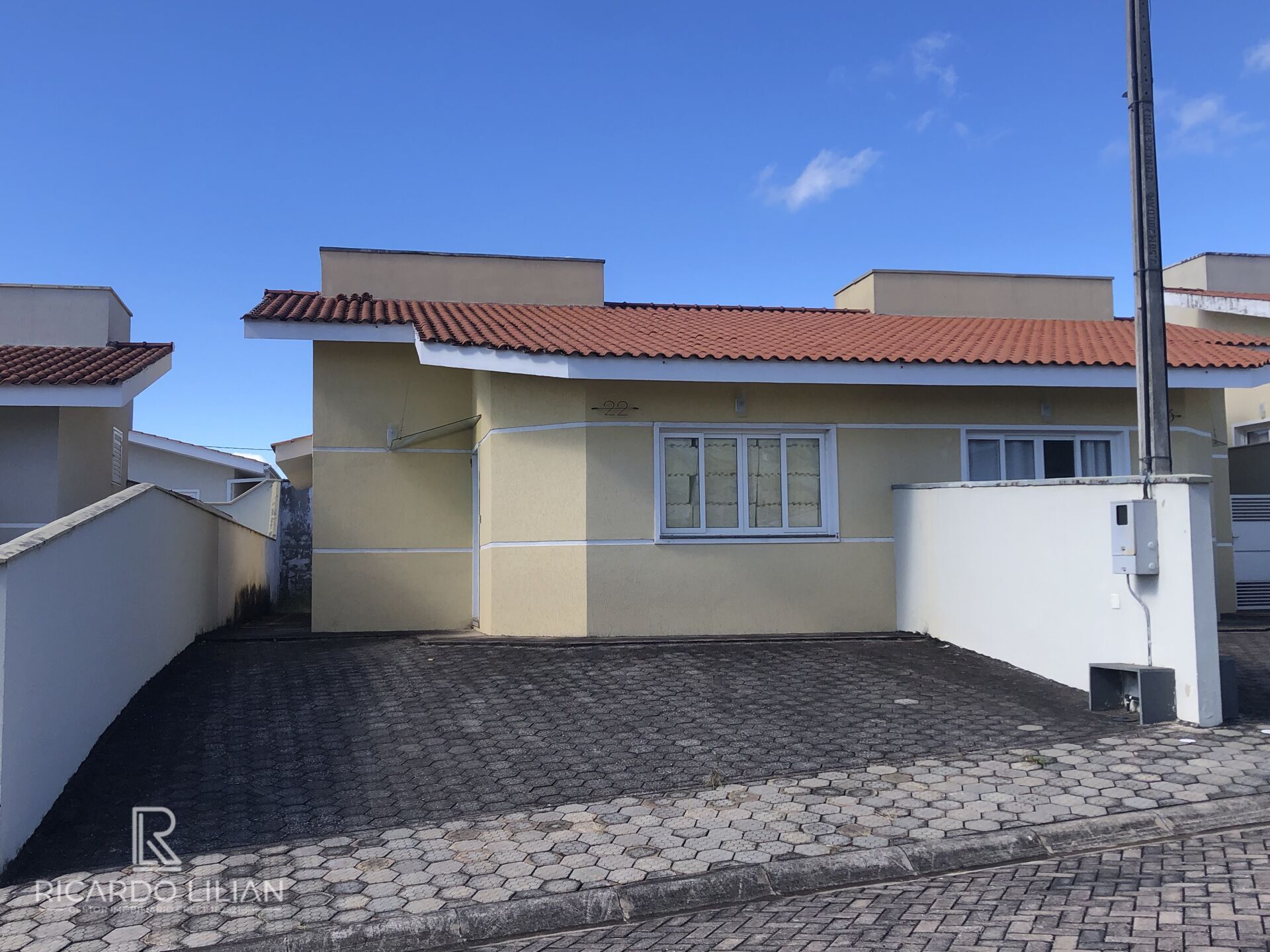 Casa de Condomínio à venda com 3 quartos, 81m² - Foto 1